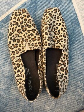 Toms Women's Leopard Print Slip-On Flats - Beige, Black, Brown